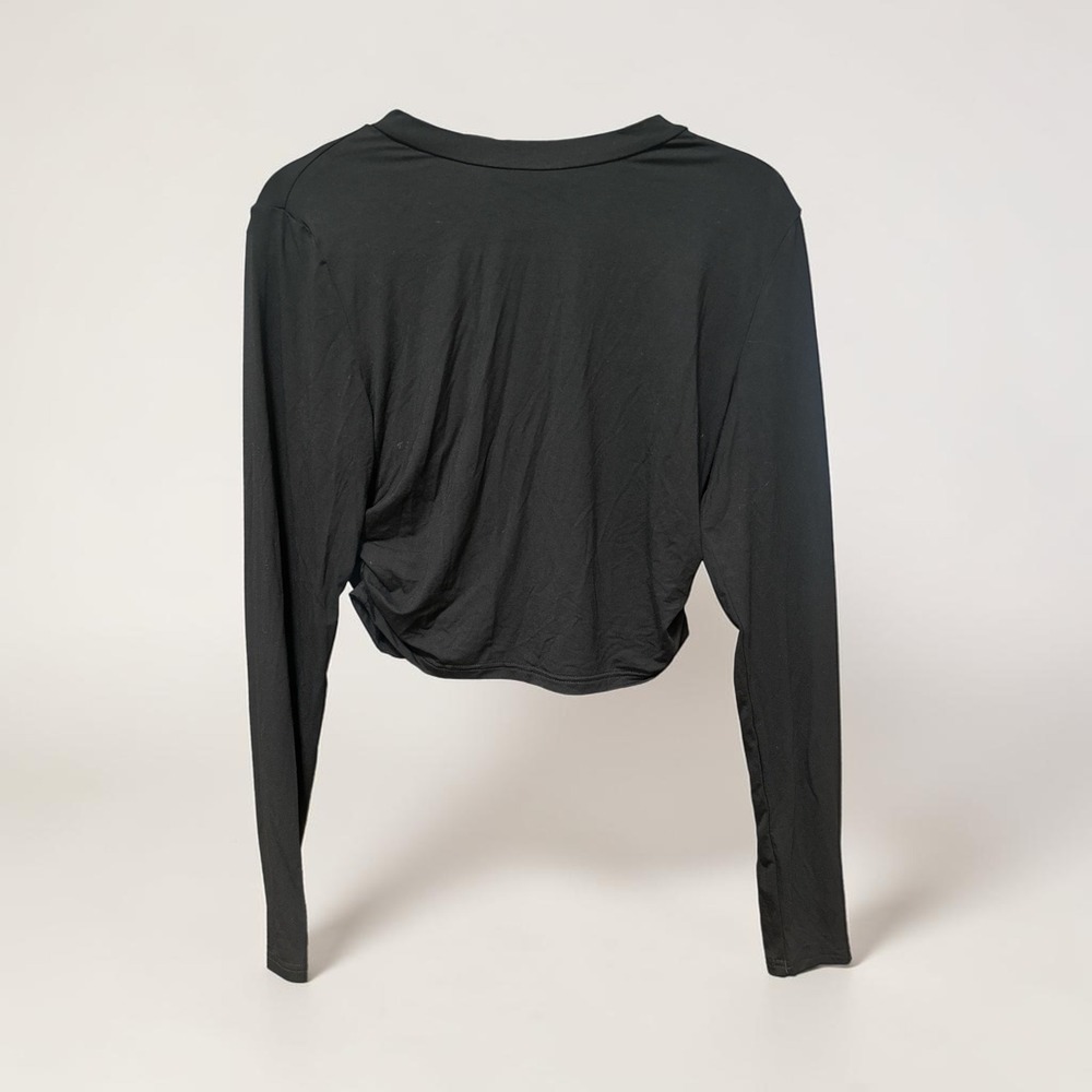 Halara Womens Black Long Sleeve Cropped Activewear Top Size Large L Crew Neck